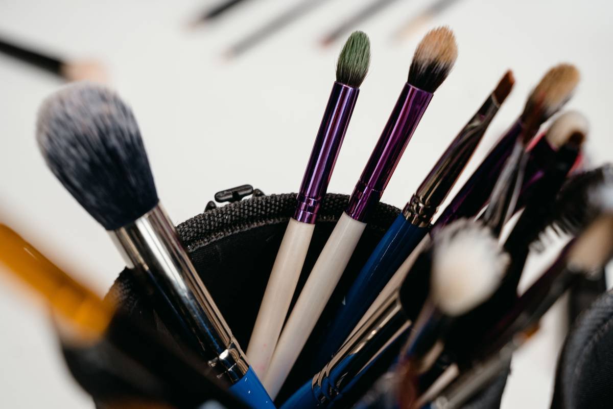 Unlock Creative Cosmetic Application: Why Makeup Stencils Are Your Secret Weapon (And How to Nail It Every Time)