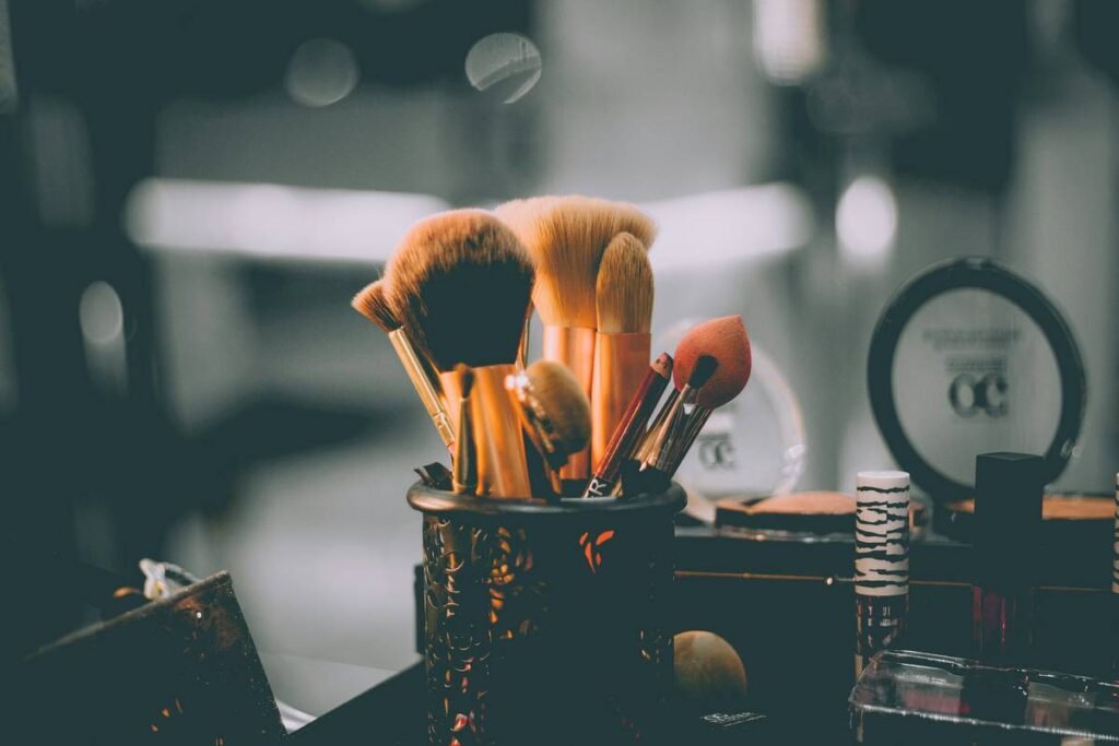 Why Your Beauty Tool Kit Is Missing the Secret Weapon: Makeup Stencils (And How to Fix It)